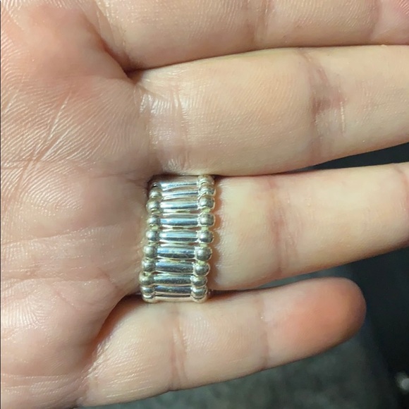 Floral Cocktail Ring - Picture 2 of 2